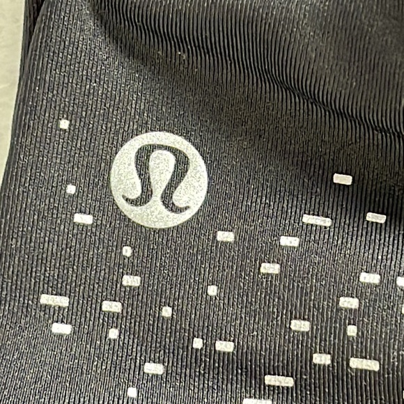 Lululemon Cold Terrain Run Beanie - Picture 3 of 6